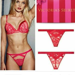 Victoria’s Secret Very Sexy Push Up and V-String